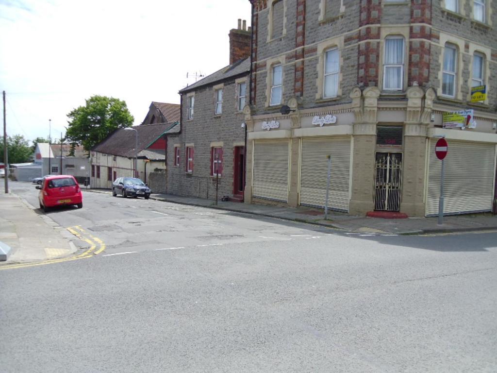 F3 2 Bedroomed Town House - Free Parking - Super 150 Mbps Wifi Near Gavin N Stacey Film House - 1 Free Dog Allowed Barry Exteriör bild
