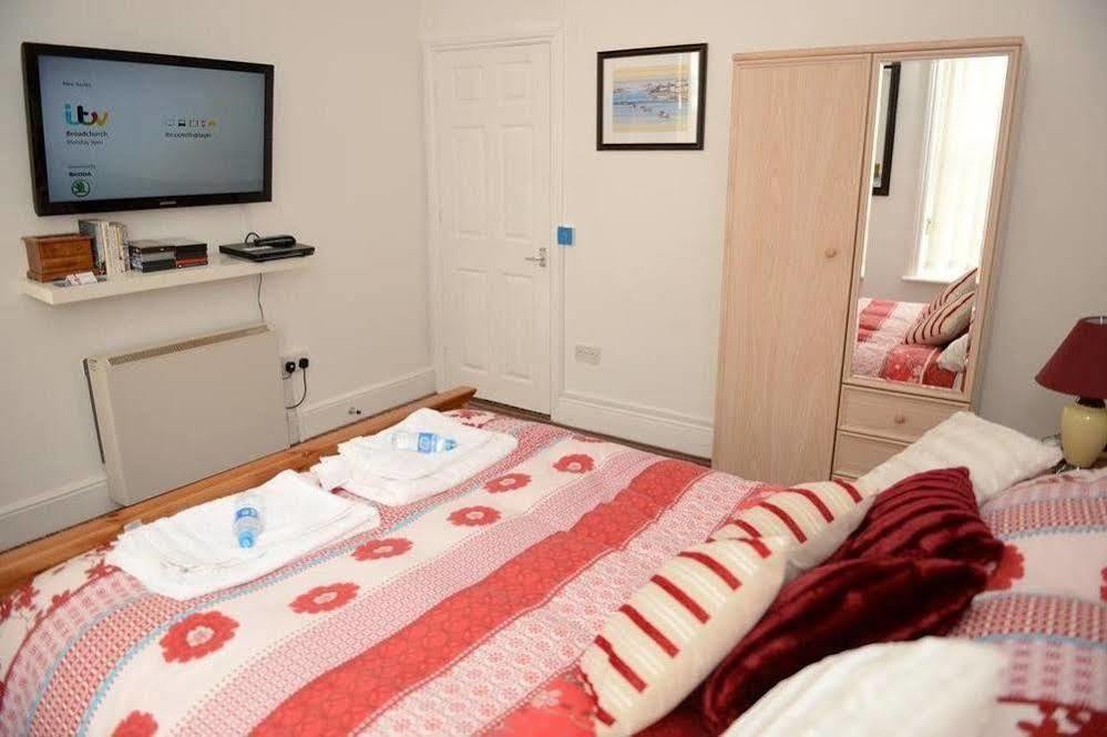 F3 2 Bedroomed Town House - Free Parking - Super 150 Mbps Wifi Near Gavin N Stacey Film House - 1 Free Dog Allowed Barry Exteriör bild